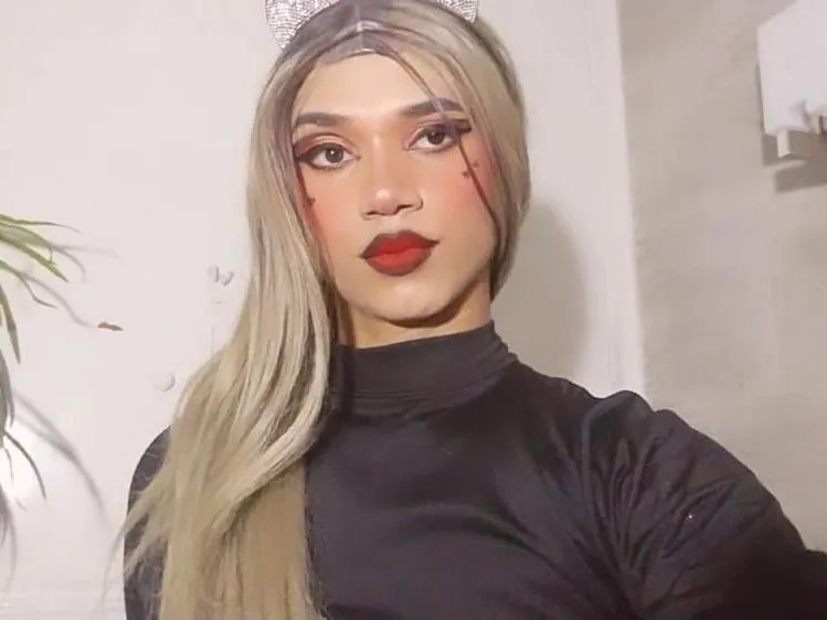 Live sex webcam photo for Thamaraford #3225861