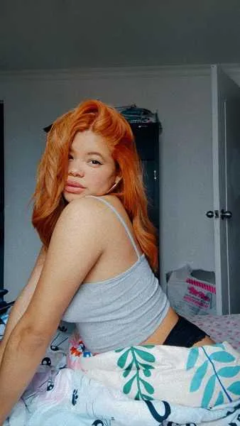 Live sex webcam photo for LunaMartinii #3214918