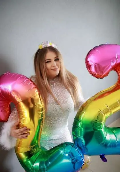 Live sex webcam photo for livcolee #4240990