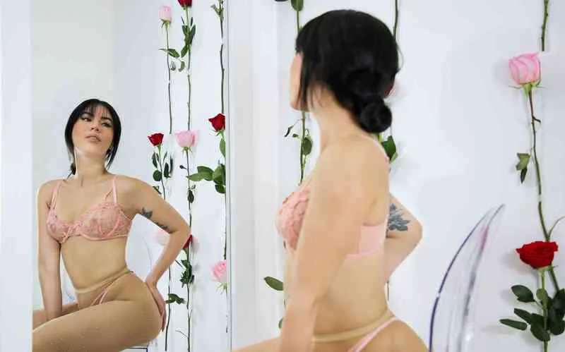 Live sex webcam photo for LeiaBlues #2806083