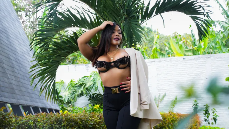 Live sex webcam photo for NikiGibson #6278021