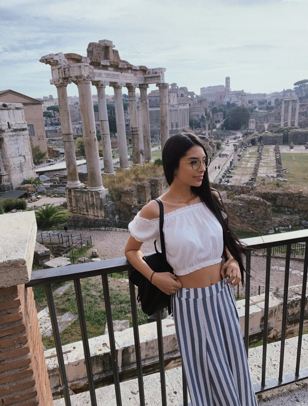 Live sex webcam photo for LucyLeinerr #7793464