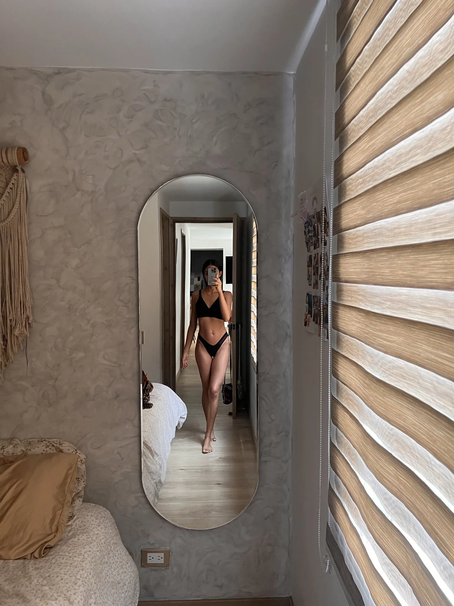 Live sex webcam photo for LucyLeinerr #7793597