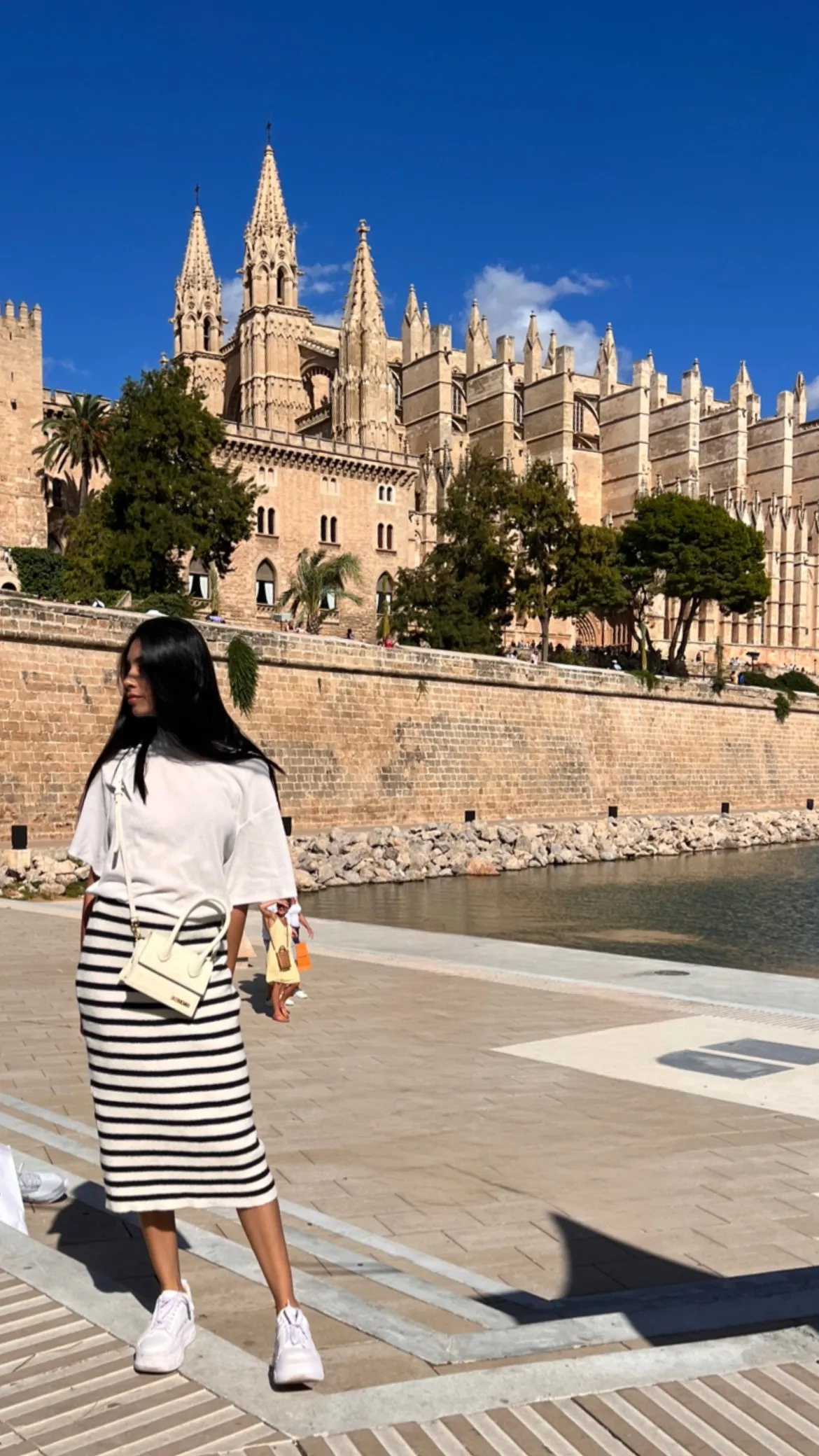 Live sex webcam photo for LucyLeinerr #7794098