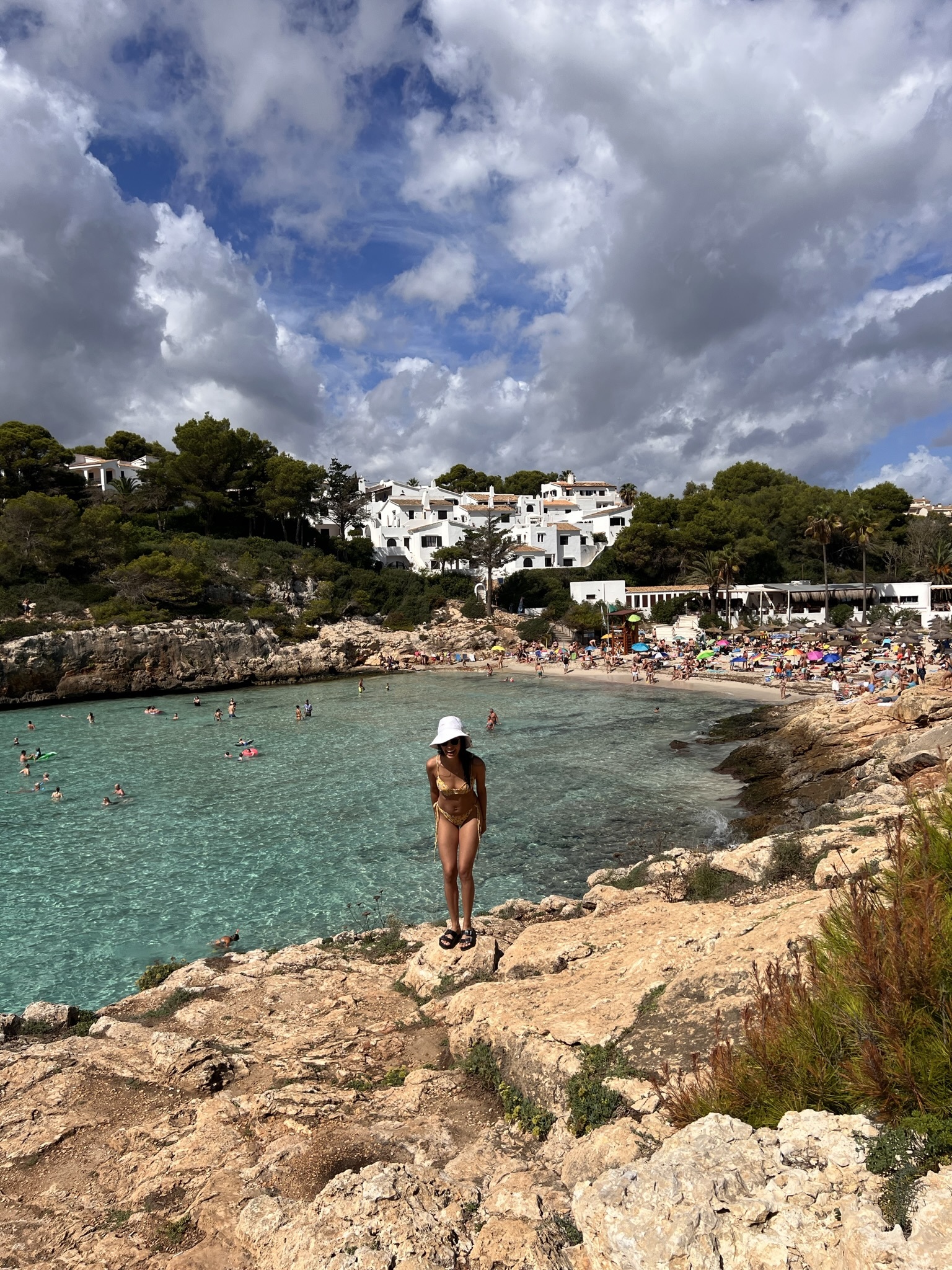 Live sex webcam photo for LucyLeinerr #7794159