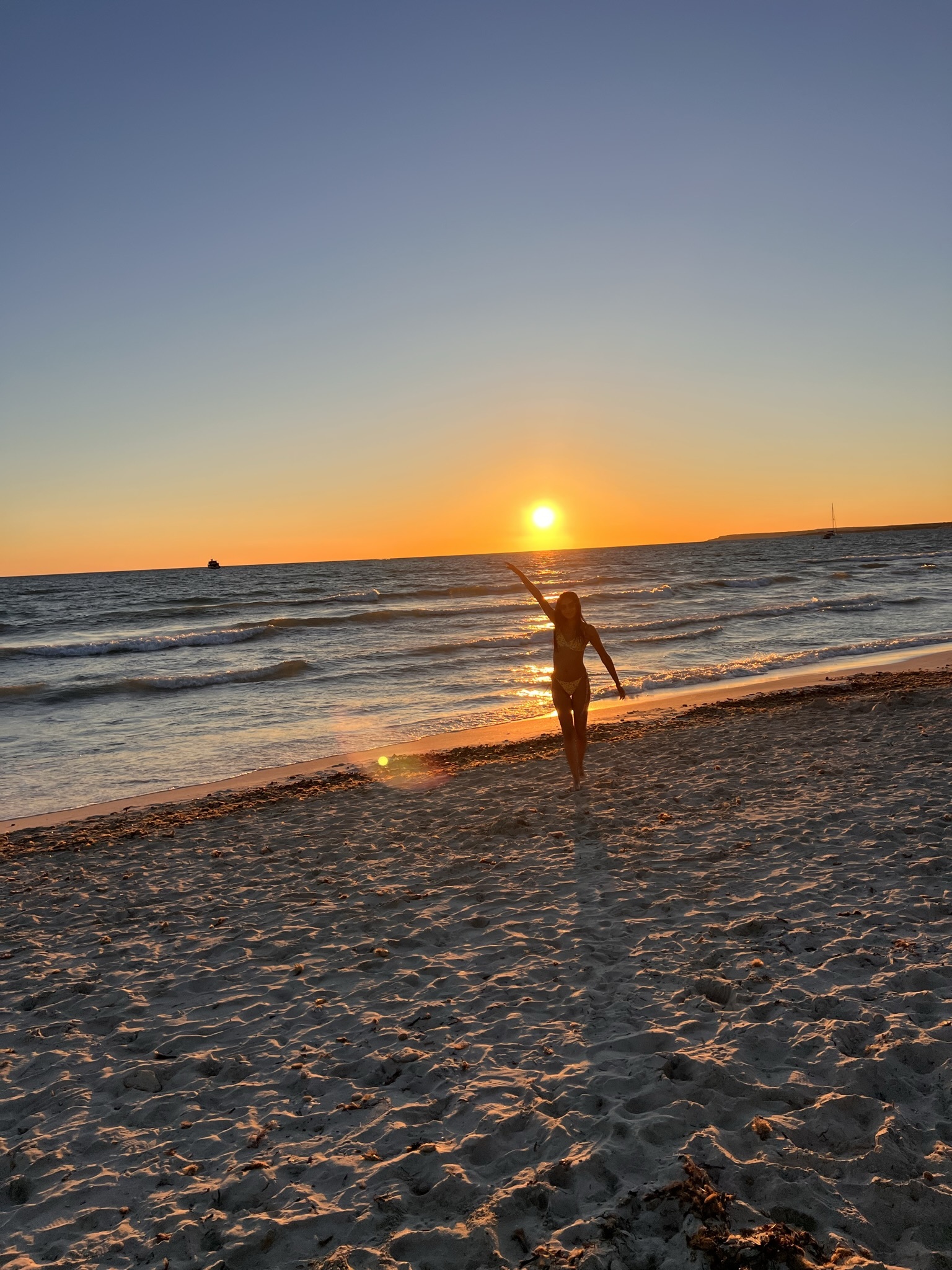 Live sex webcam photo for LucyLeinerr #7794099