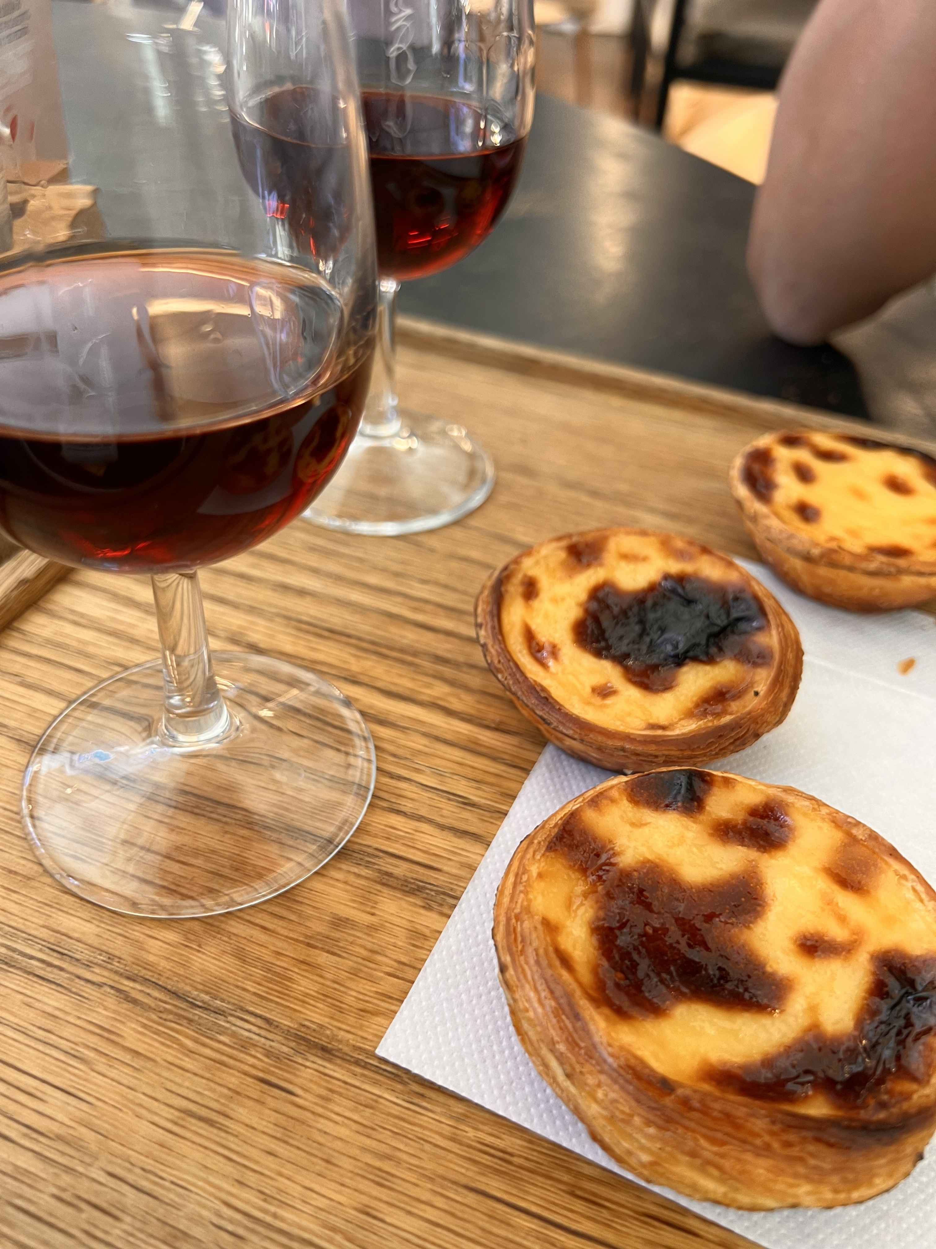 Live sex webcam photo for LucyLeinerr #7794253