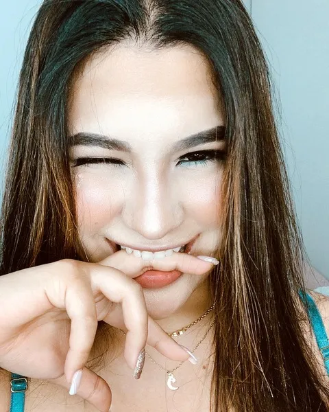 Live sex webcam photo for MileyStoness #2931864