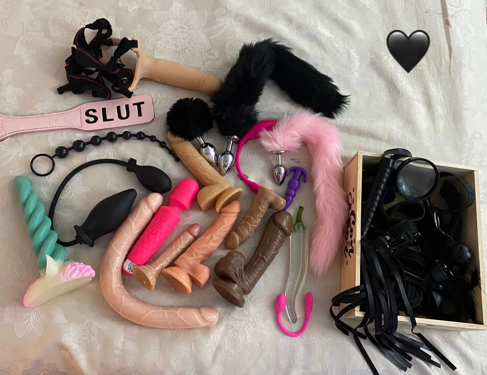 Live sex webcam photo for ErzsebetBathory #7227420