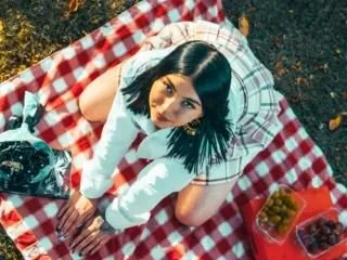 Live sex webcam photo for ErzsebetBathory #5977127