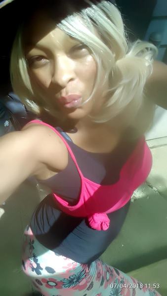 Live sex webcam photo for JmarieJ #3215701