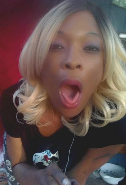 Live sex webcam photo for JmarieJ #3215705