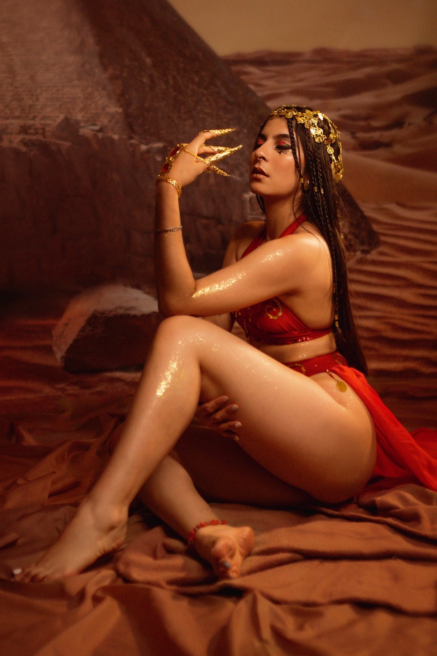 Live sex webcam photo for AnnikaVera #7470971