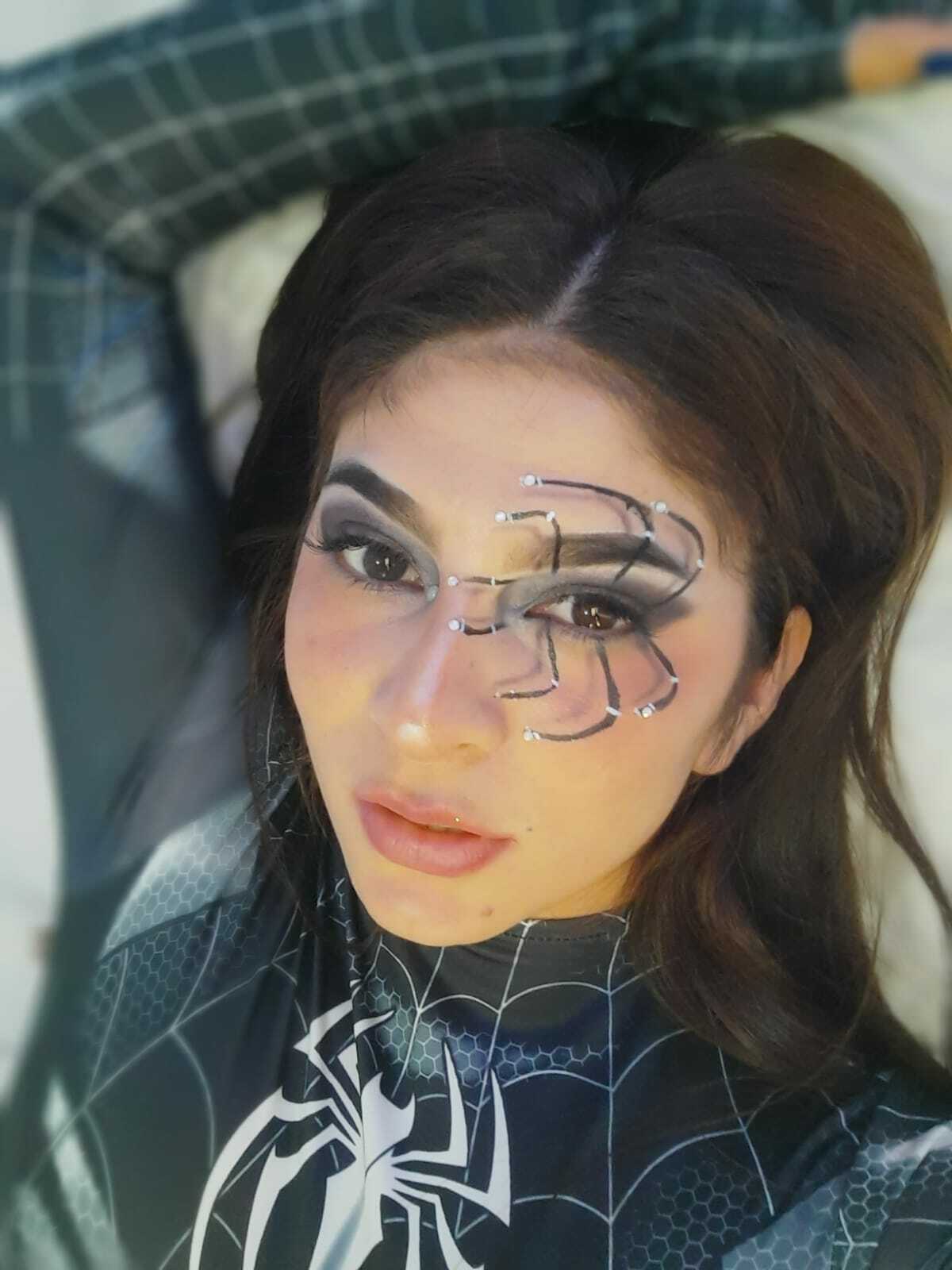 Live sex webcam photo for AnnikaVera #7471037