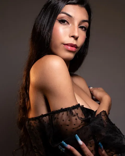 Live sex webcam photo for KayleenGomez #3077734