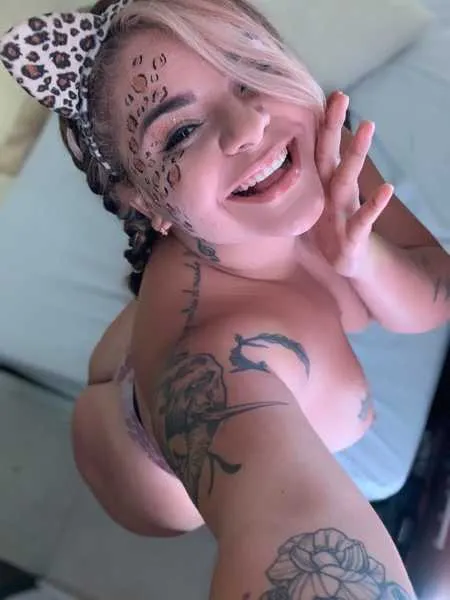 Live sex webcam photo for keiira20 #2822797