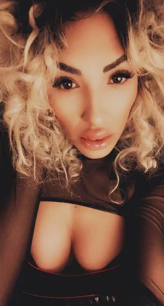 Live sex webcam photo for MistressXAva #2930762