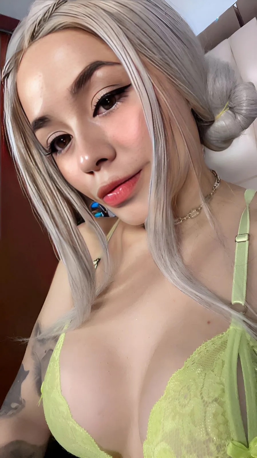 Live sex webcam photo for AnneGrott #7112029