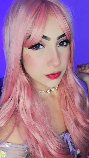 Live sex webcam photo for CharlotteJamesX #2834200