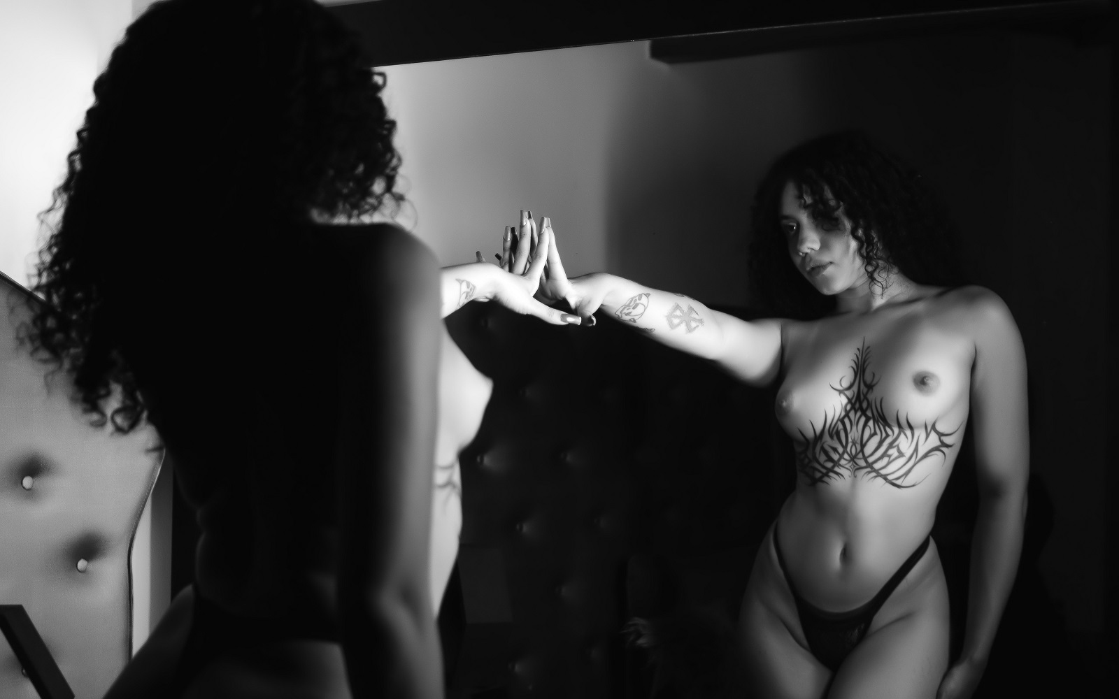 Live sex webcam photo for Lanaahill #7383177