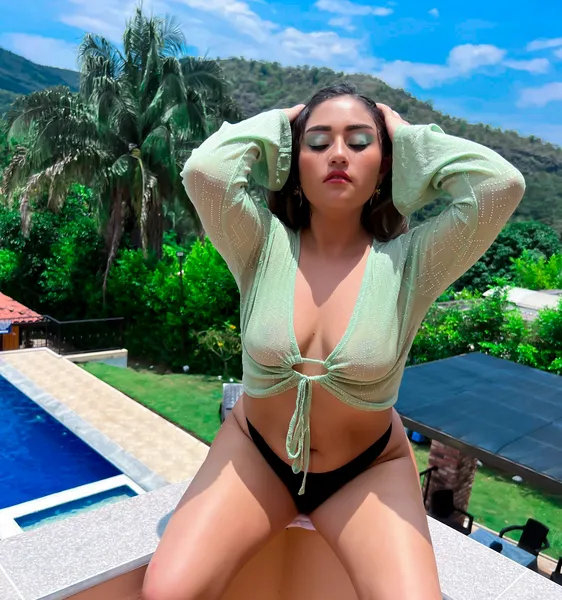 Live sex webcam photo for AnnabellaHutchi #3854208