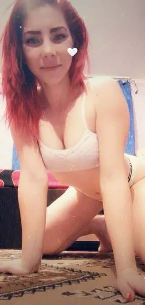 Live sex webcam photo for StacyLinn #2908975