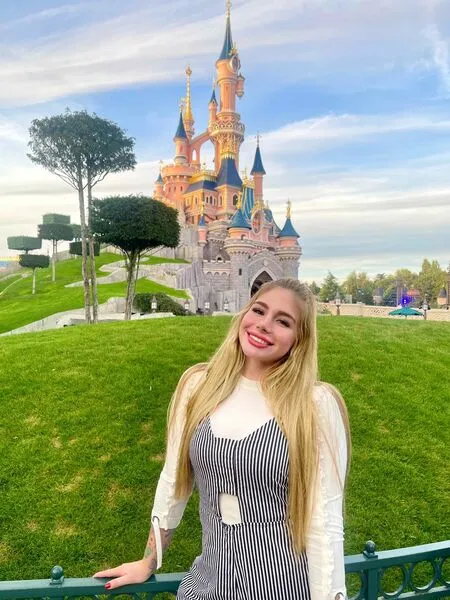 Live sex webcam photo for LanaCartier #5395863