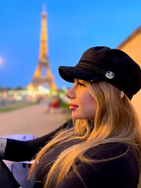 Live sex webcam photo for LanaCartier #5395864