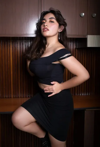 Live sex webcam photo for Milly_sweety #6764422