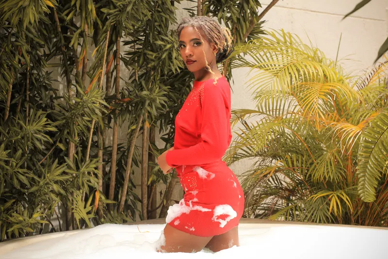 Live sex webcam photo for MarilynCrown #3466699