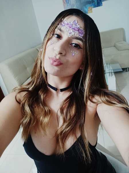 Live sex webcam photo for Aryanarios #2858933