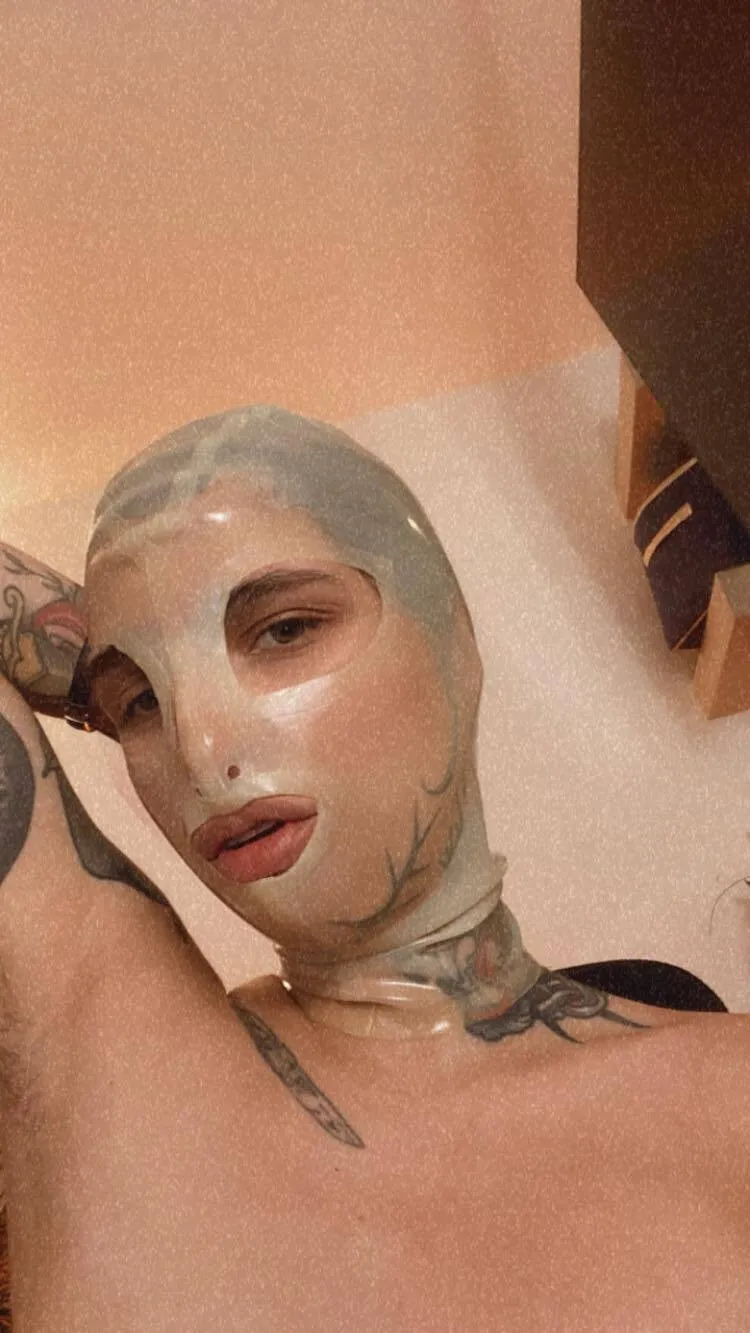 Live sex webcam photo for meurieff #7162472