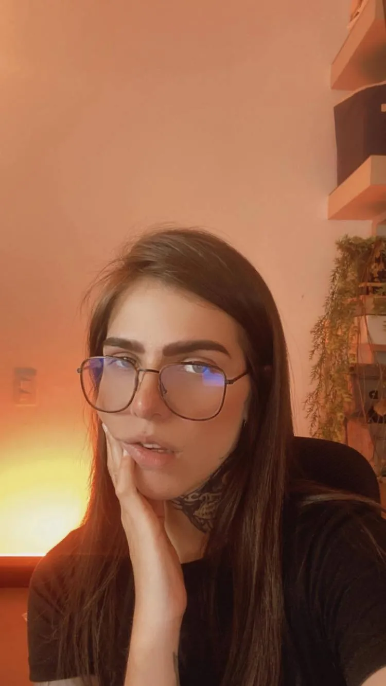 Live sex webcam photo for meurieff #7162468