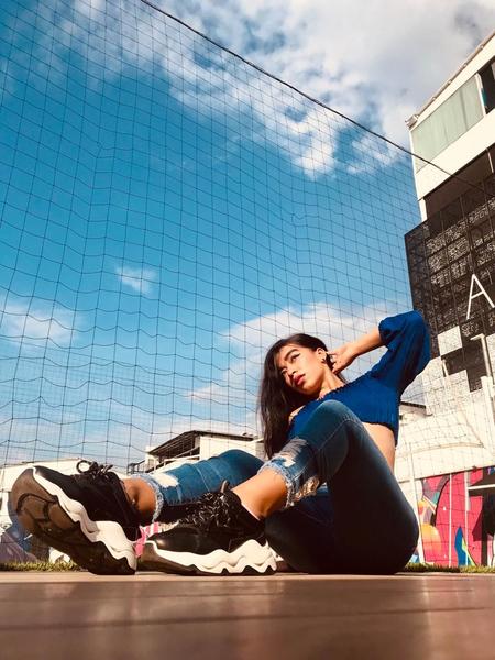 Live sex webcam photo for ElishaJons #5881244