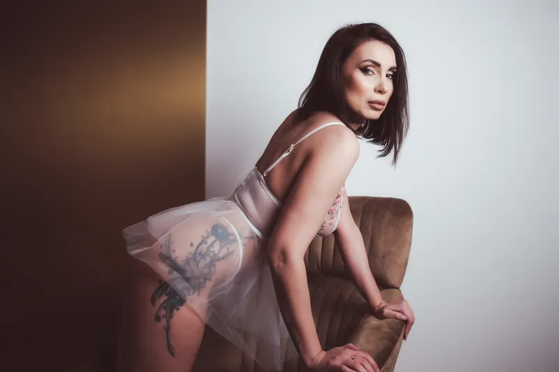 Live sex webcam photo for LarissaCoopers #3095950