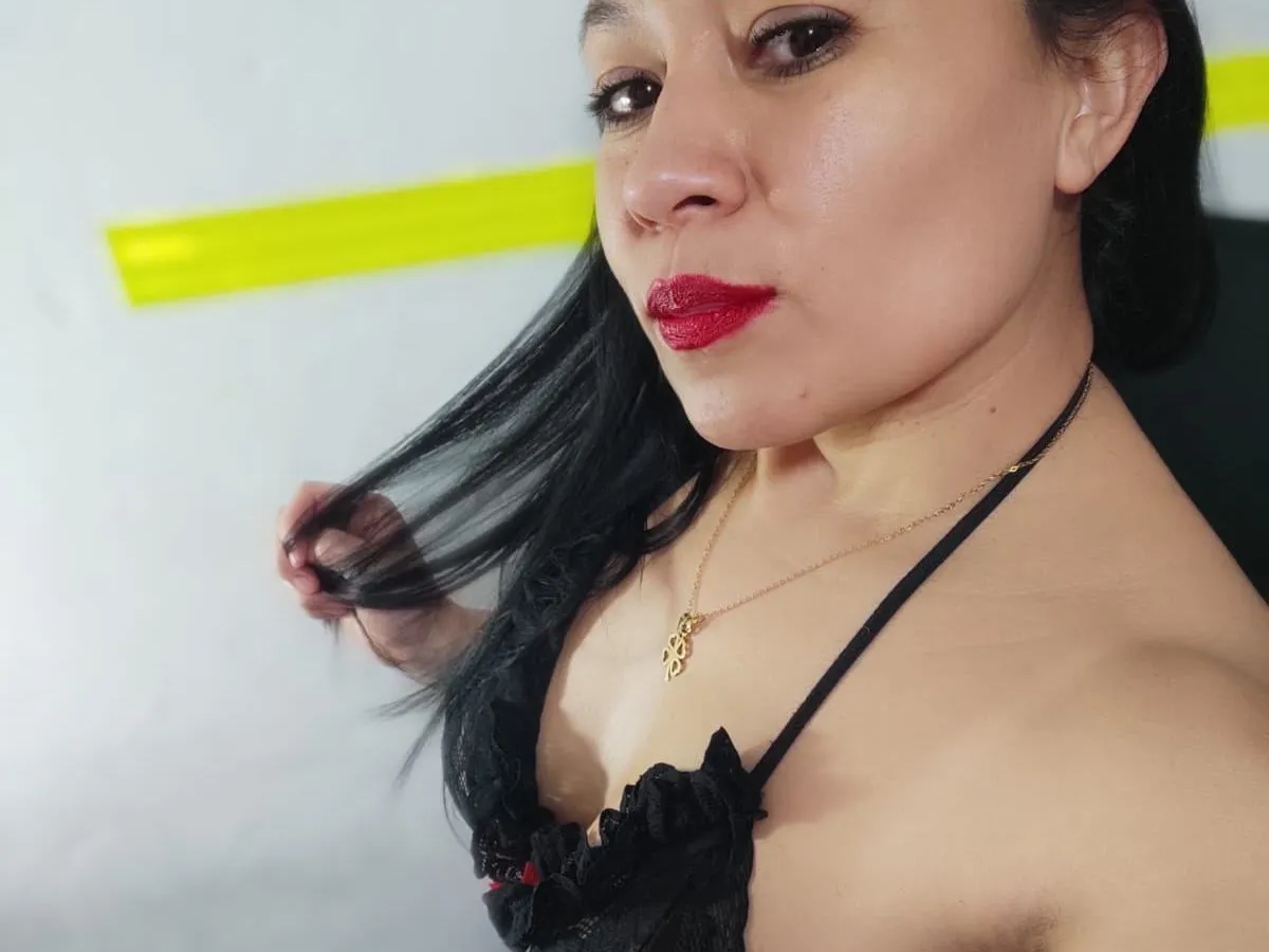 Live sex webcam photo for pussywethot #2944545