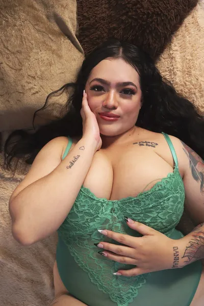 Live sex webcam photo for kaylaevanss #3519681