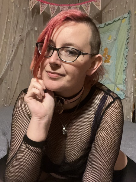 Live sex webcam photo for ChubbyLittlePrincess #6207241