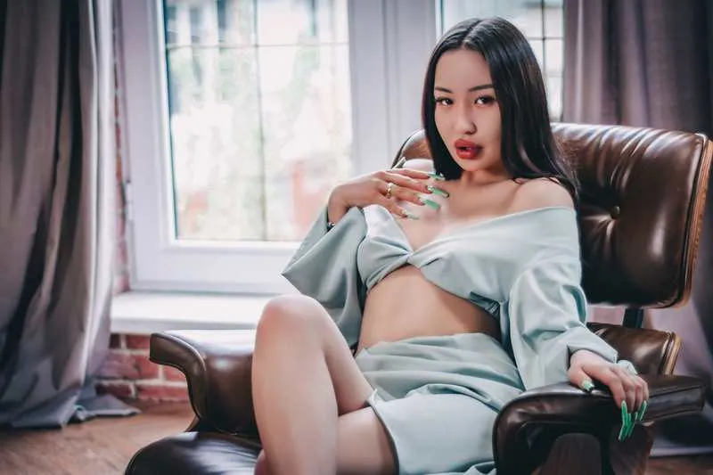 Live sex webcam photo for TomikoMilo #3498096