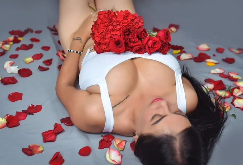 Live sex webcam photo for MarlyMilf #4036903