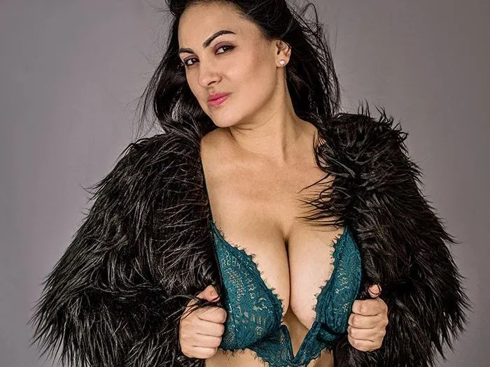 Live sex webcam photo for MarlyMilf #5787057