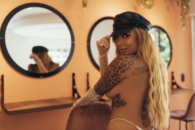 Live sex webcam photo for IsabellaNoure #3193512