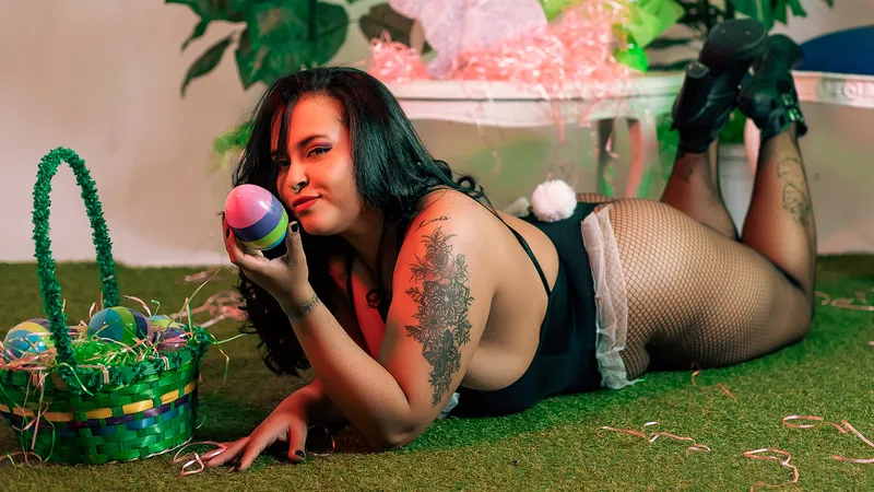 Live sex webcam photo for DominnaOlsen #3435474