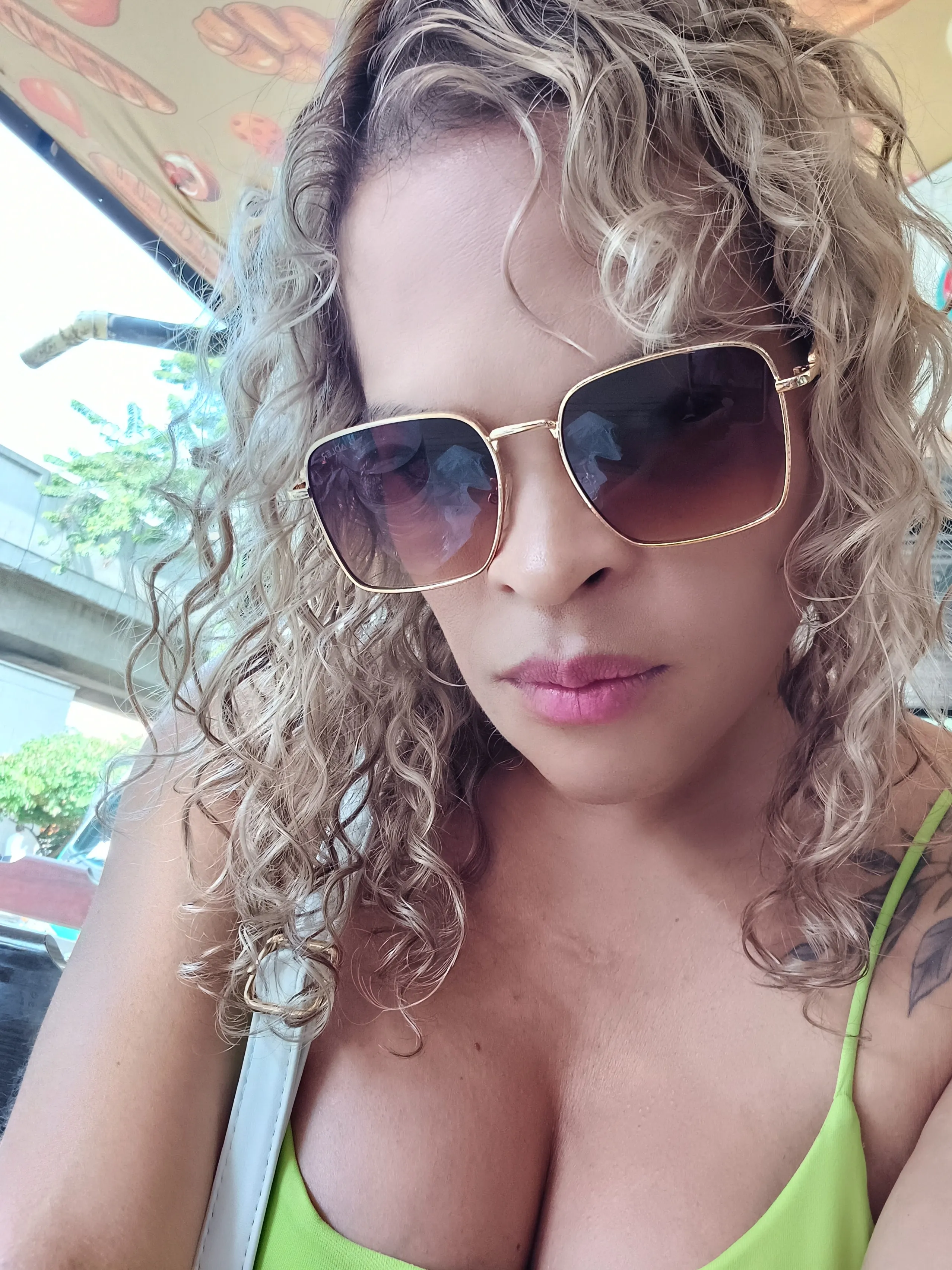 Live sex webcam photo for roxaneered #8518128