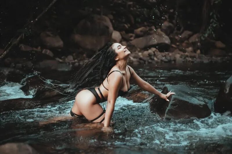 Live sex webcam photo for RianaKean #6429872