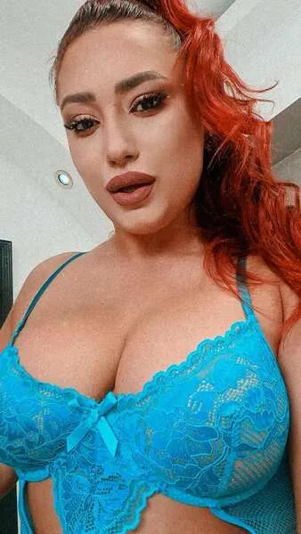 Live sex webcam photo for EmyHilton #5453058