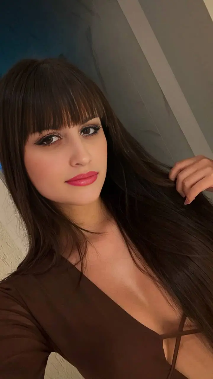 Live sex webcam photo for KamillaFoxXS #8739049