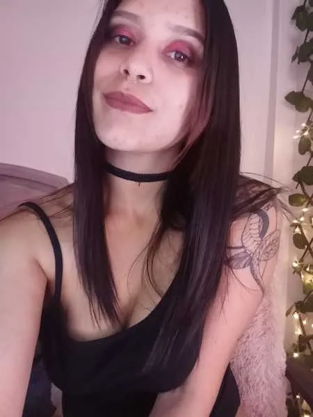 Live sex webcam photo for LOREANNE #2883983