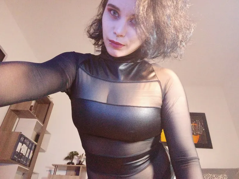 Live sex webcam photo for LOREANNE #2876550