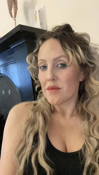 Live sex webcam photo for NicelyNic #3276800